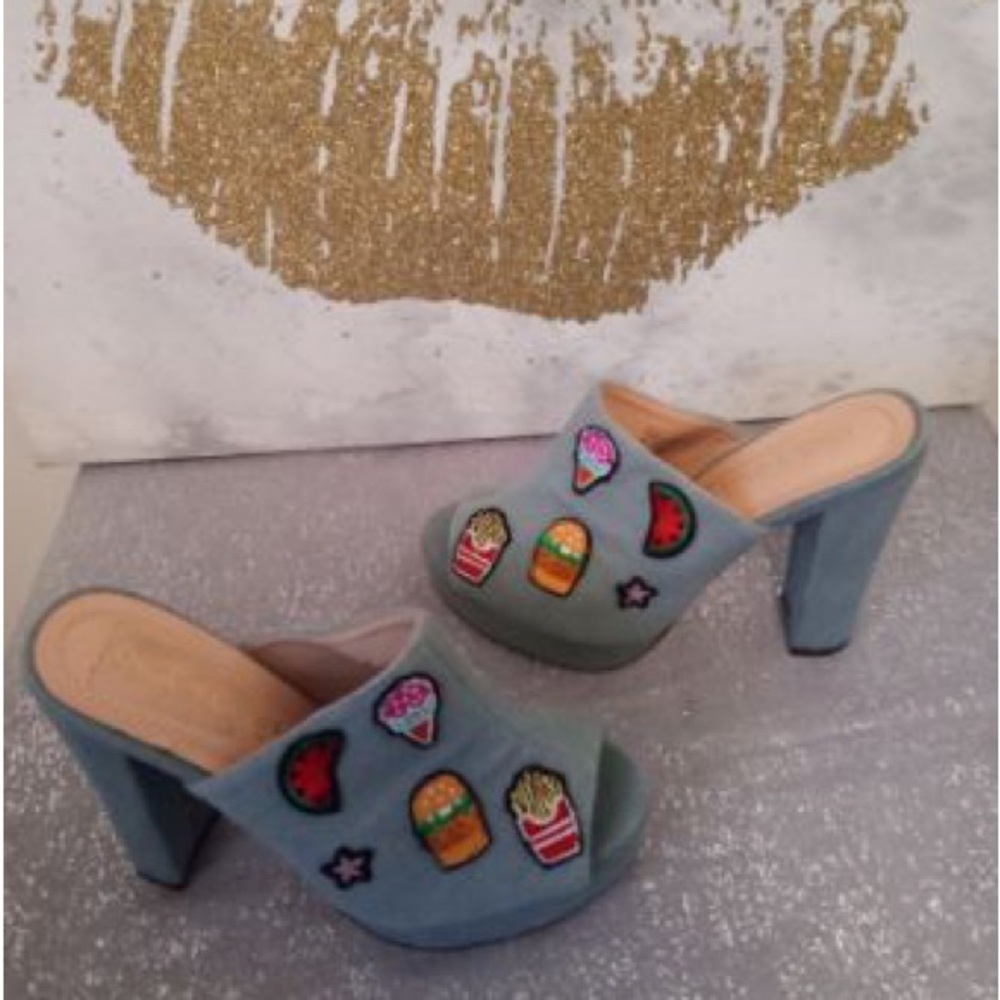 Chase+Chloe Denim Block Heels Size 6